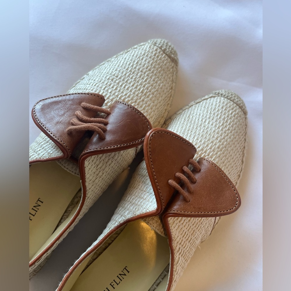 Sarah Flint raffia loafer, size 38